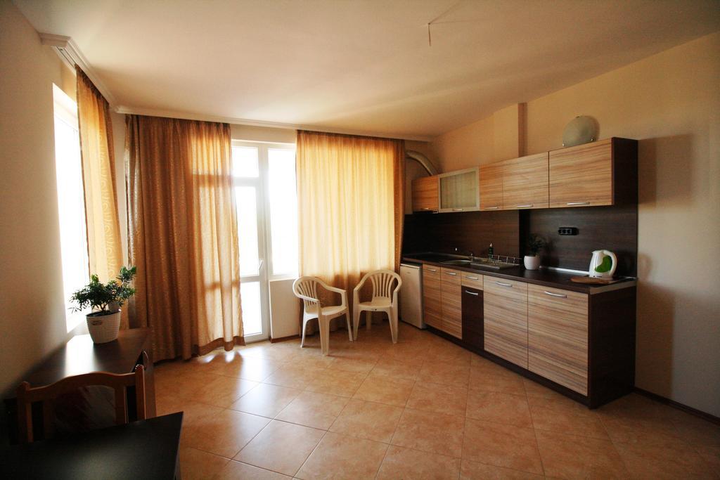 Hotel Marant Σωζόπολη Εξωτερικό φωτογραφία